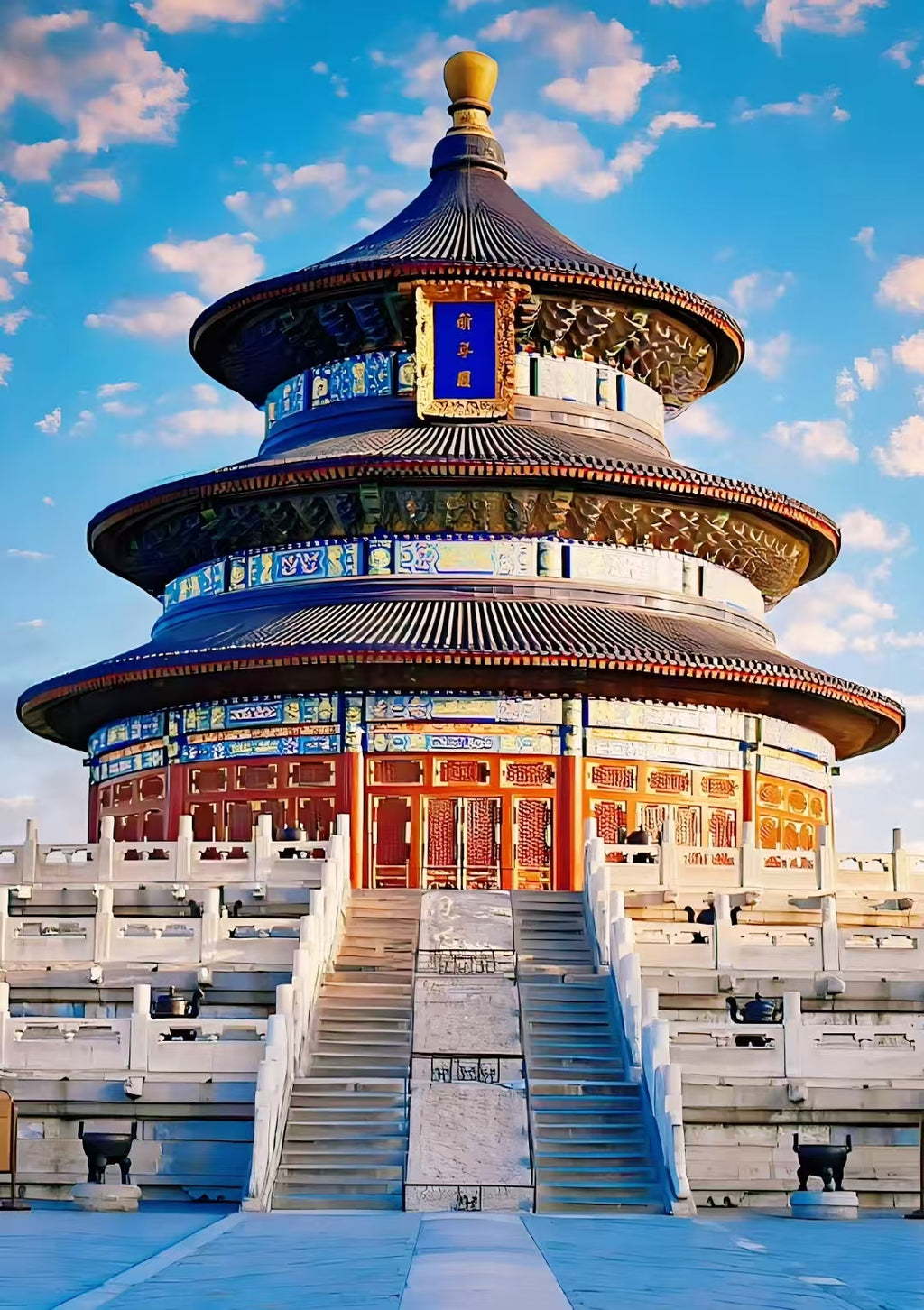 Temple of Heaven park morning - local life tai chi and traditional activities
